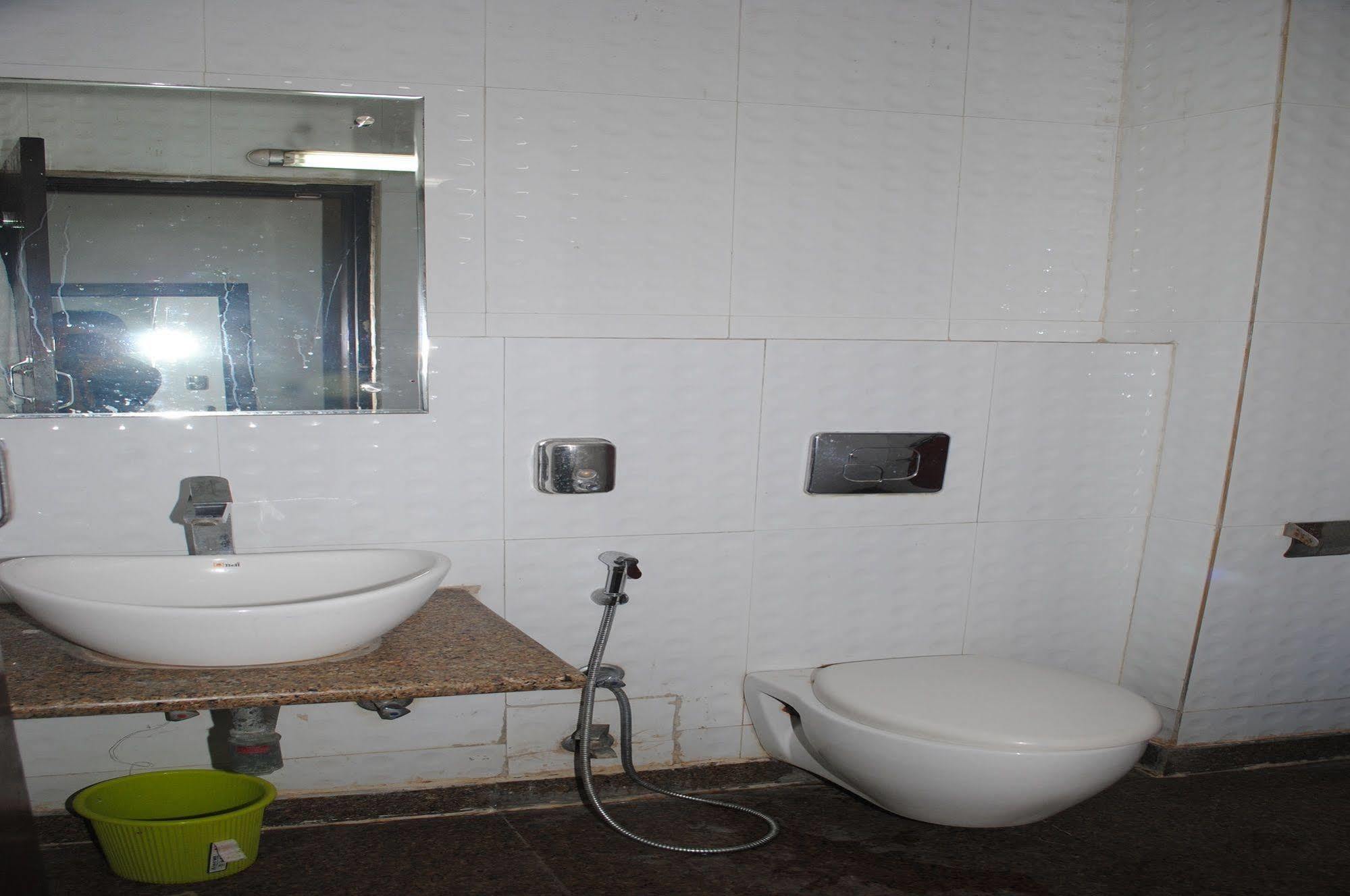 Hotel Seven Seas Inn 新德里 外观 照片